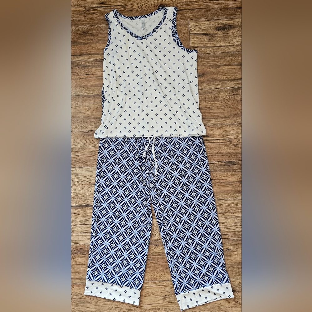 Flora Nikrooz Pj Set With Robe
